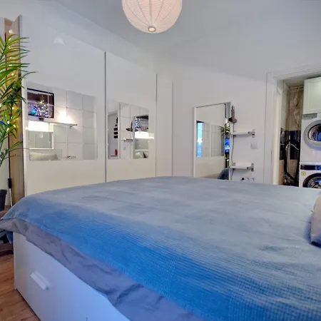 Smart Alexa Home, Skyline, Gym & Swim. Διαμέρισμα *