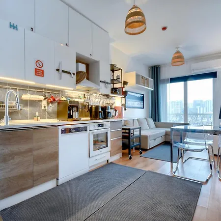 아파트 Smart Alexa Home, Skyline, Gym & Swim. *